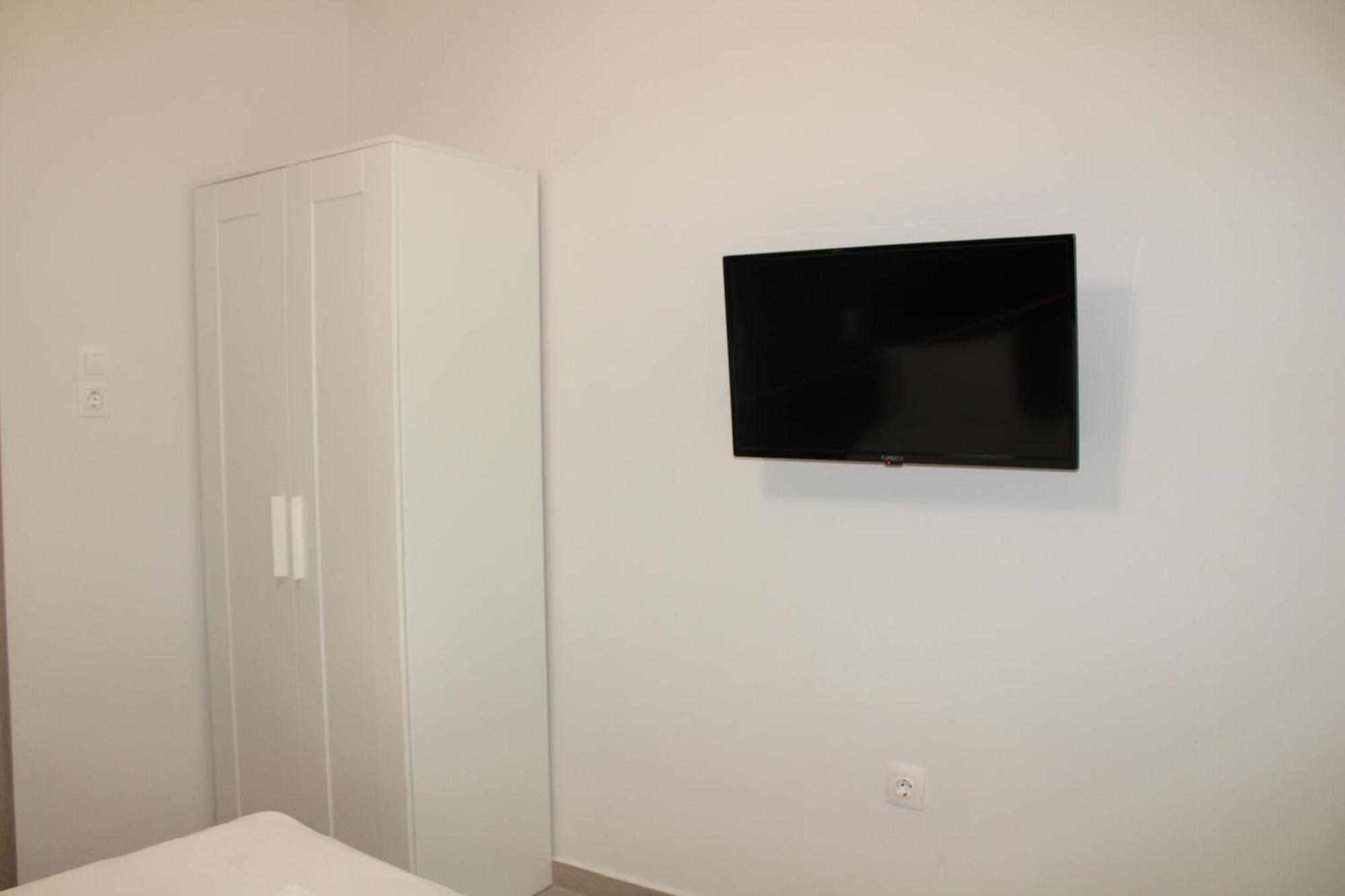 Athens City Themis 16 Bagian luar foto